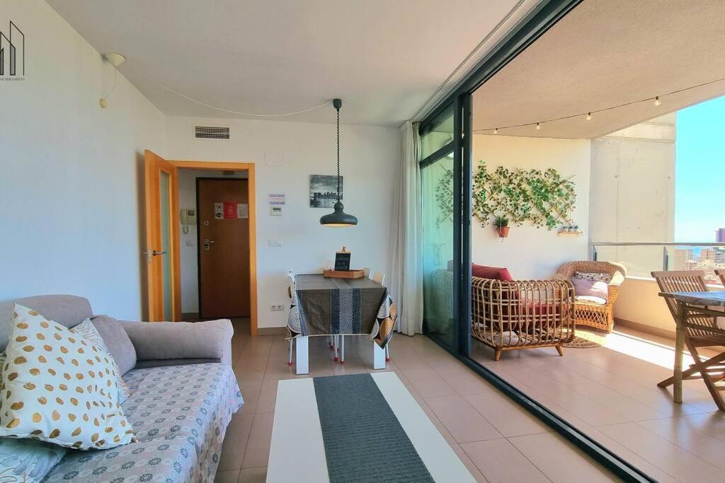 Terraza Chill Out! Torres D' Oboe Apartment เบนิดอร์ม ภายนอก รูปภาพ