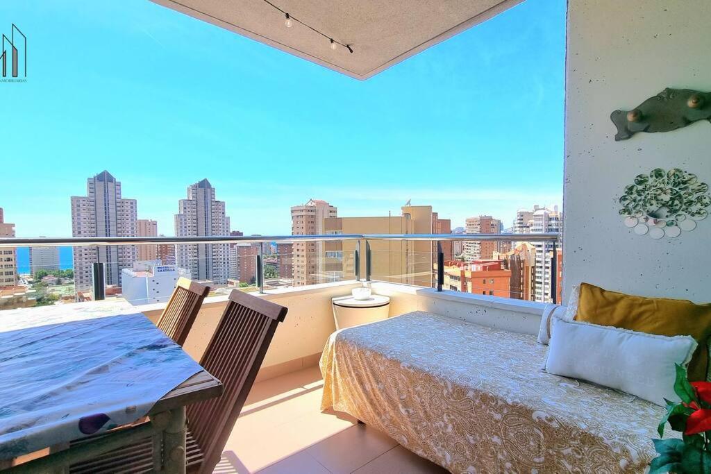 Terraza Chill Out! Torres D' Oboe Apartment เบนิดอร์ม ภายนอก รูปภาพ